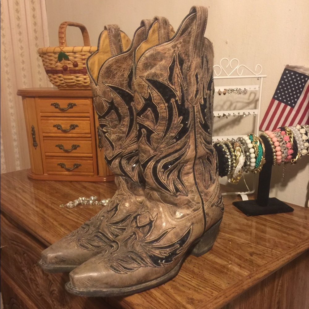 Buckle corral boots - Picture 2 of 2